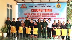 Khám bệnh, cấp thuốc miễn phí cho người dân vùng biên 