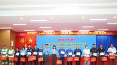 Lãnh đạo tỉnh Khánh Hòa gặp gỡ, đối thoại với đoàn viên, người lao động