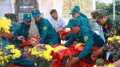 Ngược rừng đưa các liệt sĩ về với đồng đội