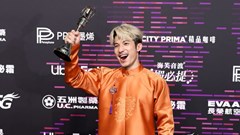 Liên Bỉnh Phát là nghệ sĩ Việt đầu tiên giành giải Kim Chung