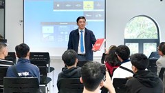 Thắp sáng đam mê nhiếp ảnh tại workshop “Lăng kính hạnh phúc”