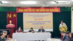 Thiếu lớp kế cận, sân khấu truyền thống đứng trước nguy cơ “hụt hơi”