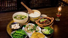 Thể lệ cuộc thi viết chủ đề “Bữa cơm gia đình ấm áp yêu thương”