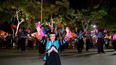  Sắc màu Tây Bắc giữa lòng thành phố hoa phượng đỏ