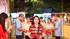 Nhiều cung bậc cảm xúc tại chương trình nghệ thuật “Sáng mãi tên Người”