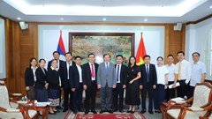 Thắt chặt quan hệ hợp tác giữa Bộ VHTTDL Việt Nam và Bộ Văn hóa và Du lịch Lào