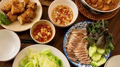 Chỉ khi xa nhà mới hiểu giá trị của bữa cơm gia đình