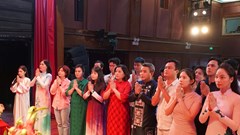 Giữ lửa sân khấu từ lòng tri ân Tổ nghề