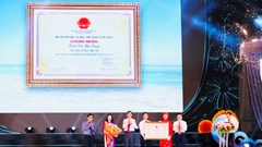 Sôi động khai mạc lễ hội Du lịch Cửa Lò 2024 