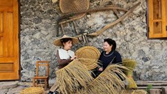 Trăn trở “giữ lửa” nghề đan lát truyền thống của người Tày tại Cao Bằng