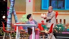 “Bật tiếng cười lên”