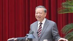 Tập trung nâng cao đời sống văn hóa cho nhân dân, thu hẹp khoảng cách hưởng thụ văn hóa