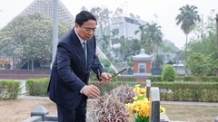  Thủ tướng dâng hương tưởng niệm Anh hùng, liệt sĩ tại Nghĩa trang liệt sĩ A1