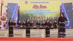 Liên hoan Văn hóa cồng chiêng – Thể thao huyện Ea Kar lần thứ II  