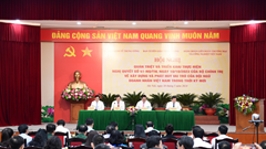  Hoàn thiện chính sách, pháp luật, tạo môi trường đầu tư an toàn, bình đẳng cho doanh nhân, doanh nghiệp 