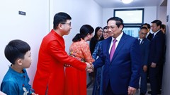 Thủ tướng thăm gia đình đa văn hóa Việt Nam - Hàn Quốc