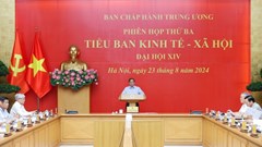Thủ tướng chủ trì phiên họp thứ ba Tiểu ban Kinh tế - xã hội Đại hội XIV của Đảng