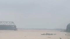 Thủ tướng chỉ đạo tập trung khắc phục sự cố sập cầu Phong Châu