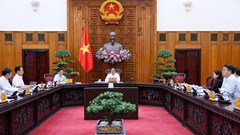 Khẩn trương di dời người dân tới nơi an toàn, cấp phát dự trữ hỗ trợ người dân