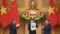 Thủ tướng Việt Nam và Trung Quốc thưởng lãm dân ca Quan họ, trải nghiệm in tranh Đông Hồ