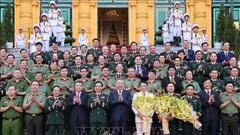 Tổng Bí thư, Chủ tịch nước trao quyết định thăng quân hàm Đại tướng, Thượng tướng cho lãnh đạo Công an và Quân đội