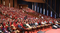 Xúc động ôn lại những năm tháng học sinh miền Nam được đùm bọc trên đất Bắc