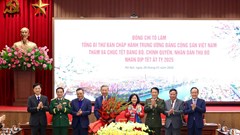 Hà Nội tiếp tục gương mẫu đi đầu trong sắp xếp bộ máy