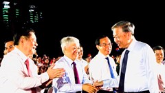 Tổng Bí thư Tô Lâm dự Chương trình nghệ thuật 'Đất nước trọn niềm vui'