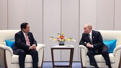 Thủ tướng Phạm Minh Chính gặp Tổng thống Nga Vladimir Putin