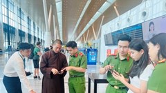 Từ ngày 1.12.2025, hành khách làm thủ tục lên máy bay bằng VneID và nhận diện sinh trắc học