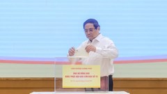 Thủ tướng và lãnh đạo Chính phủ ủng hộ đồng bào bị thiệt hại do bão lũ