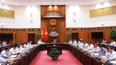 Phải quán triệt tinh thần là không lấy ví dụ từ 1, 2 xã để khái quát cho cả nước