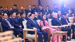 Thủ tướng Phạm Minh Chính chủ trì chiêu đãi Đoàn ngoại giao tại Việt Nam