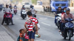 Ép buộc trẻ em đi xin ăn bị phạt tới 40 triệu đồng