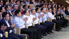 Tổng Bí thư, Chủ tịch nước Tô Lâm dự chương trình nghệ thuật đặc biệt “Tổ quốc trong tim”