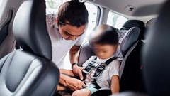 Để tháo gỡ khó khăn, Cục Đăng kiểm Việt Nam được chỉ định tạm thời tổ chức thử nghiệm ghế trẻ em trong 6 tháng