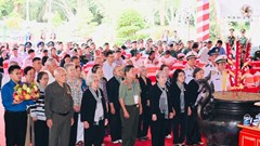 Tri ân các Anh hùng liệt sĩ và đồng bào yêu nước tại Côn Đảo