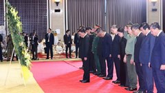 Thường trực Ban Bí thư Trần Cẩm Tú dự Lễ truy điệu đồng chí Saysomphone Phomvihane, Chủ tịch Quốc hội Lào