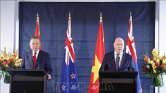 Tổng Bí thư, Chủ tịch nước Tô Lâm và Thủ tướng New Zealand gặp gỡ báo chí và chứng kiến trao các văn kiện hợp tác