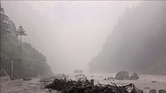 Việt Nam gửi điện thăm hỏi sau vụ lũ quét ở Trung Quốc và Nepal
