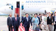 Tổng thống Myanmar và phu nhân đến Hà Nội, bắt đầu thăm chính thức Việt Nam