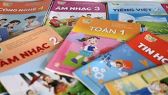 Thủ tướng chỉ đạo "nóng" về cung ứng sách giáo khoa, bữa ăn học đường, sắp xếp cơ sở giáo dục
