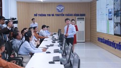Trao đổi nghiệp vụ về kỹ năng làm báo đa phương tiện cho 4 tỉnh Nam Lào