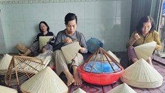 Mở hướng để làng nghề nón lá Gò Găng tồn tại và phát triển