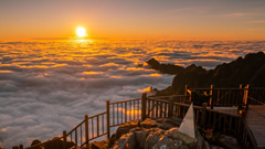 Mùa lạnh, Gen Z lên núi săn mây và ngắm sao