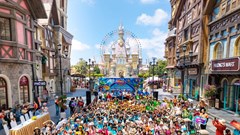 Phú Quốc United Center: Từ “tâm điểm không ngủ” đến “vũ trụ lễ hội” bùng nổ