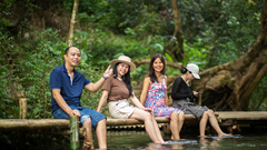 Người phụ nữ lặng thầm giữ một miền xanh cho Phong Nha