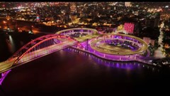 Đêm nghệ thuật “Nhịp sống thành phố” khép lại Lễ hội Hoa Phượng Đỏ 2026