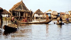 Ngôi làng nổi lớn nhất châu Phi trở thành điểm đến hút khách