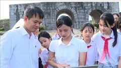 Thành đá qua lời con trẻ